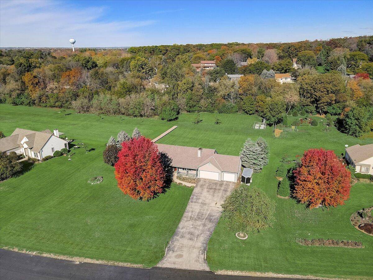 Waukesha, WI 53189,S38W22210 Arlo DR