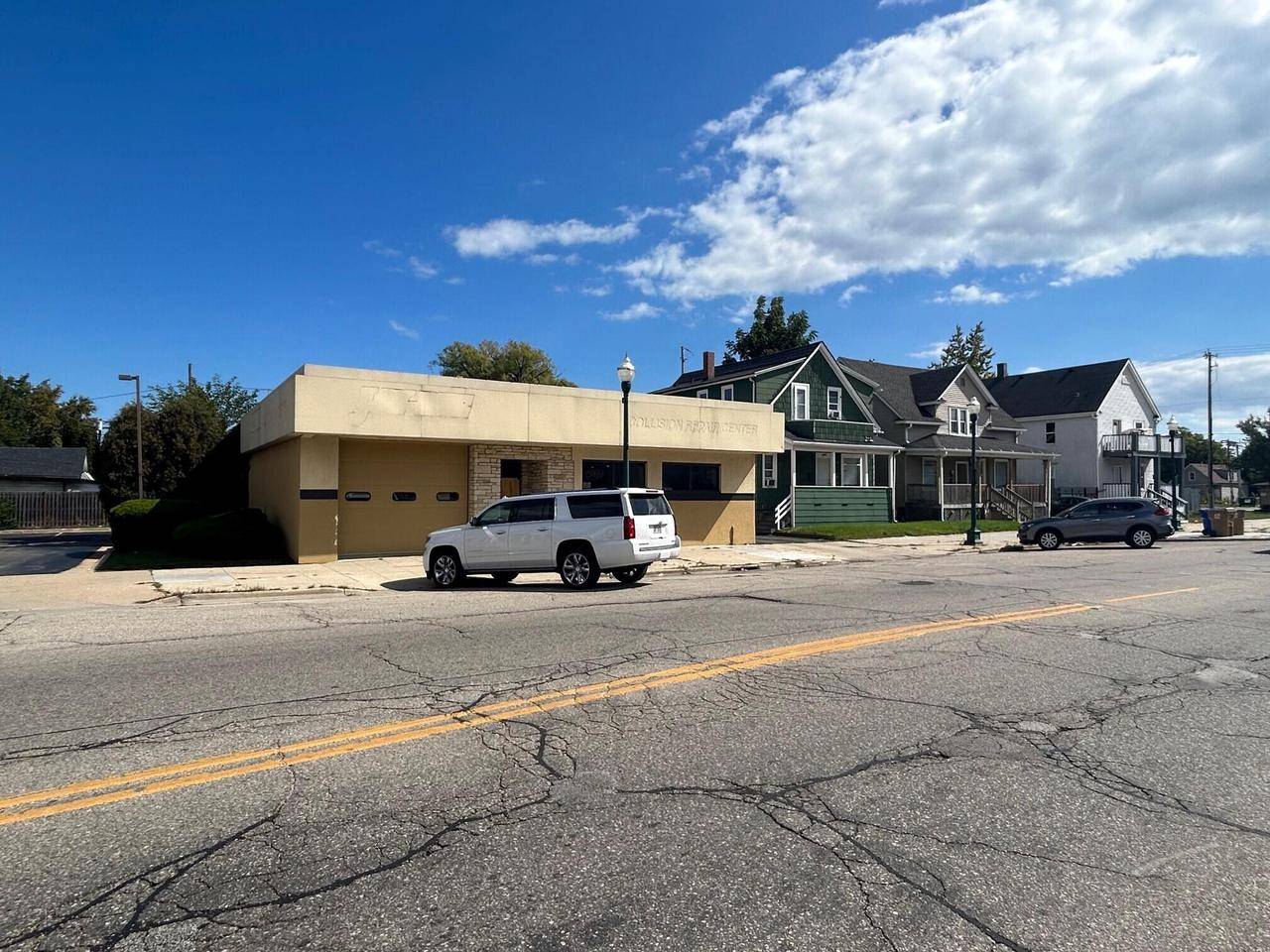 Kenosha, WI 53143,6017 22nd AVENUE