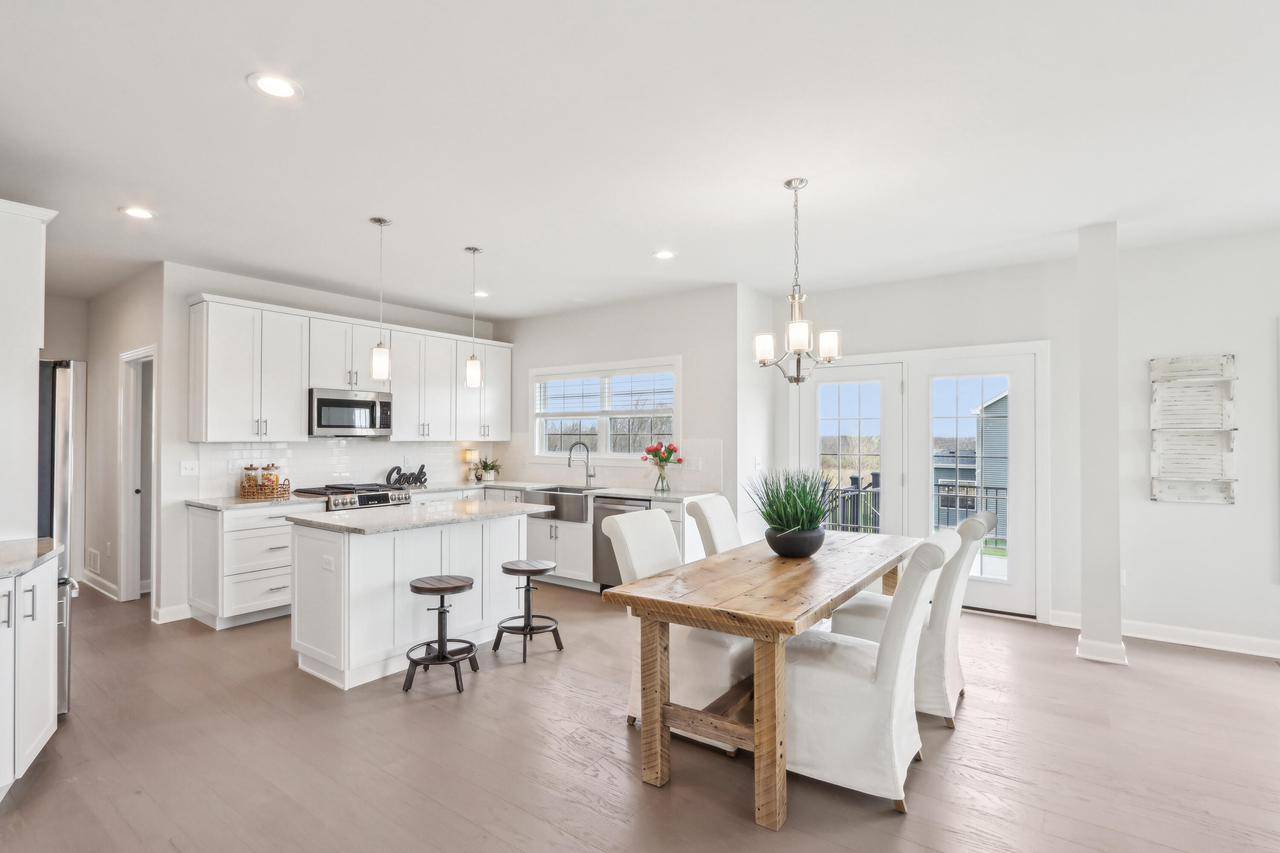 Lake Geneva, WI 53147,521 N Stone Ridge DRIVE