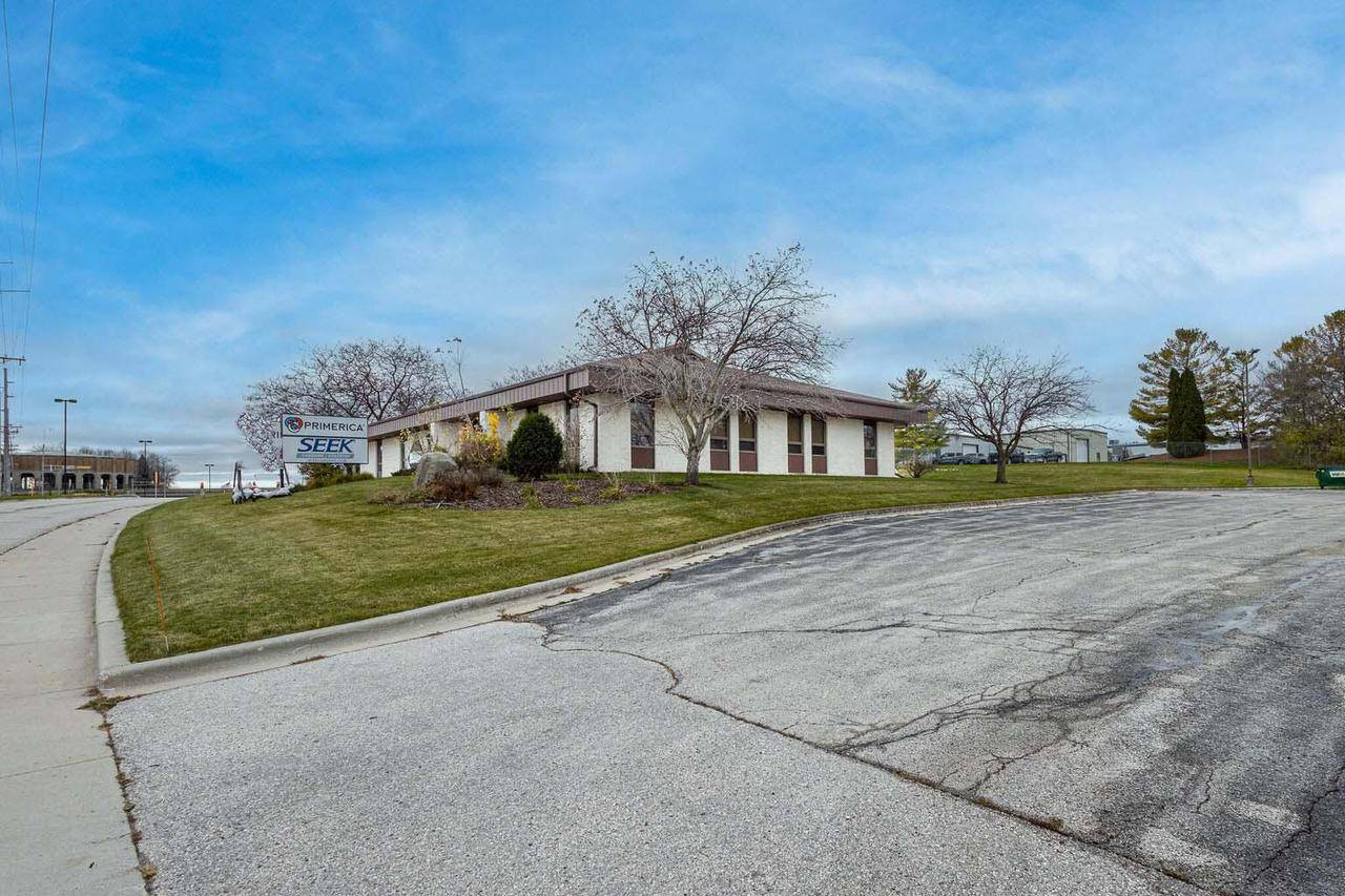 Sheboygan, WI 53081,1320 N Taylor DRIVE