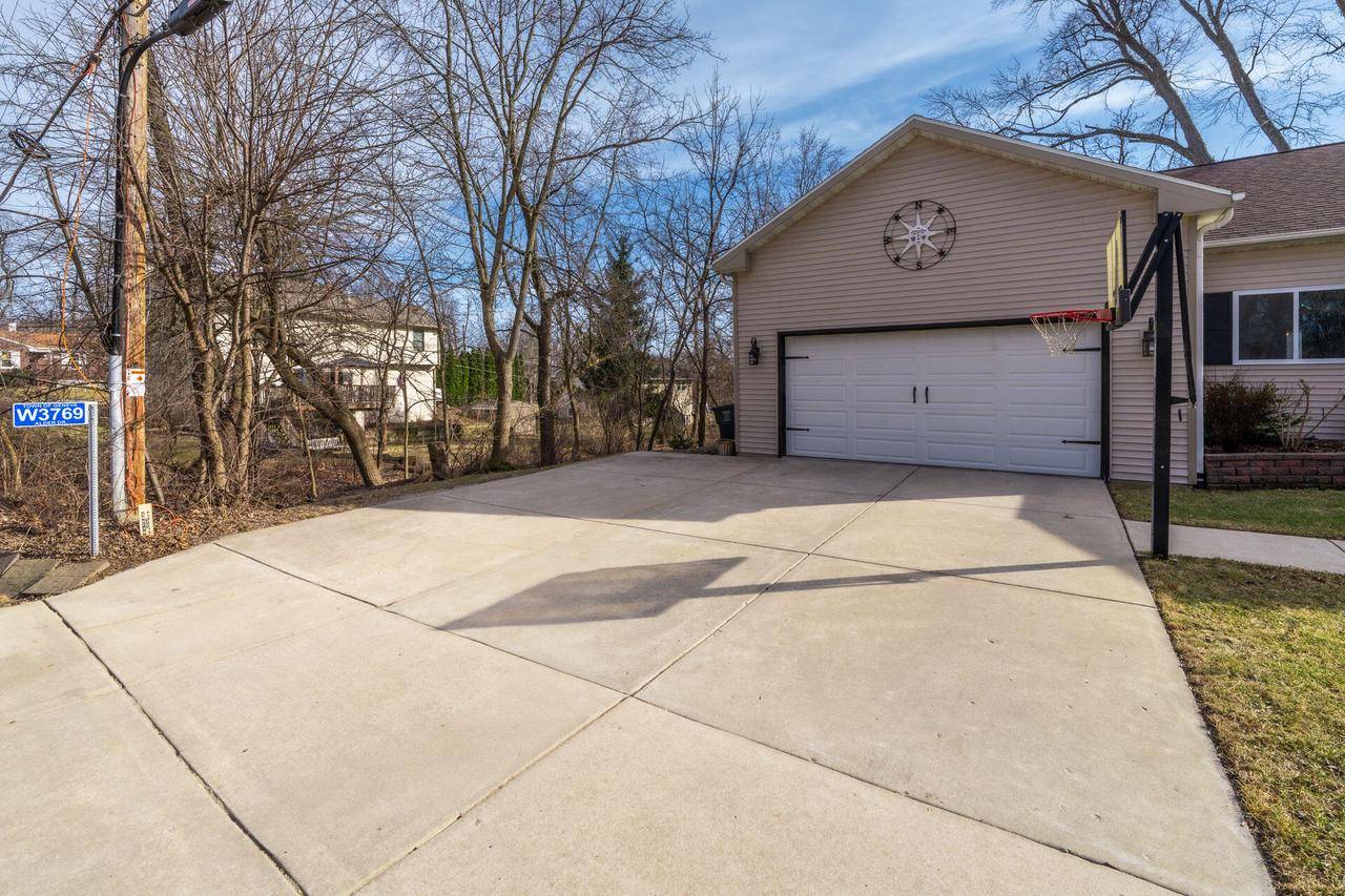 Lake Geneva, WI 53147,W3769 Alder DRIVE