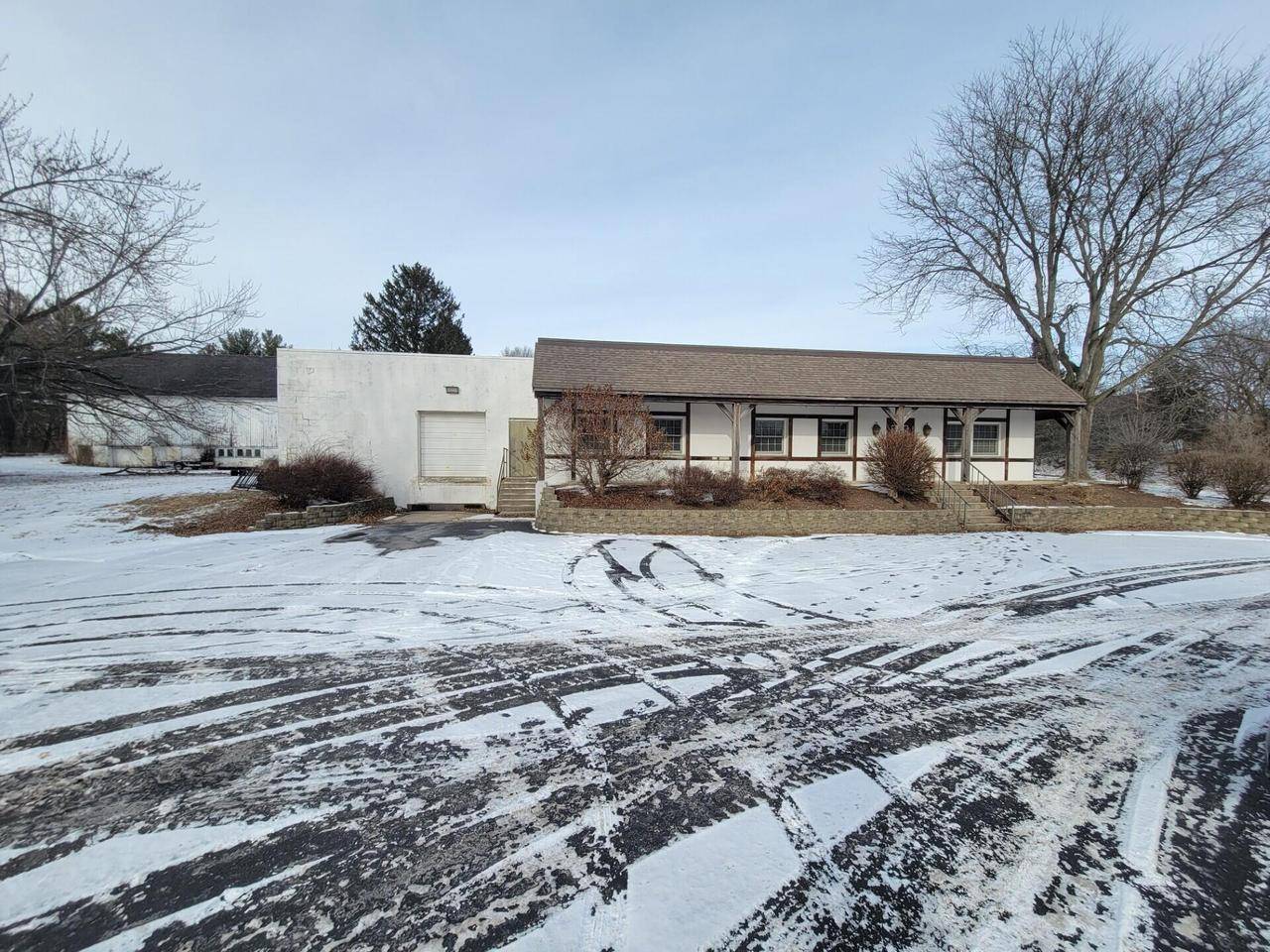 Nashotah, WI 53058,N44W32882 Watertown Plank ROAD