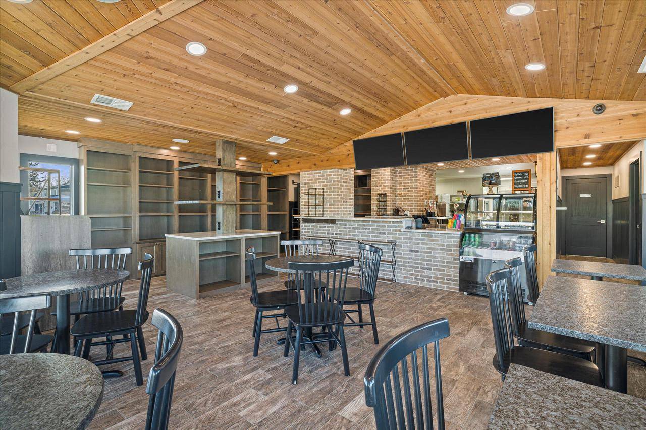 Waterford, WI 53185,7910 S Loomis ROAD