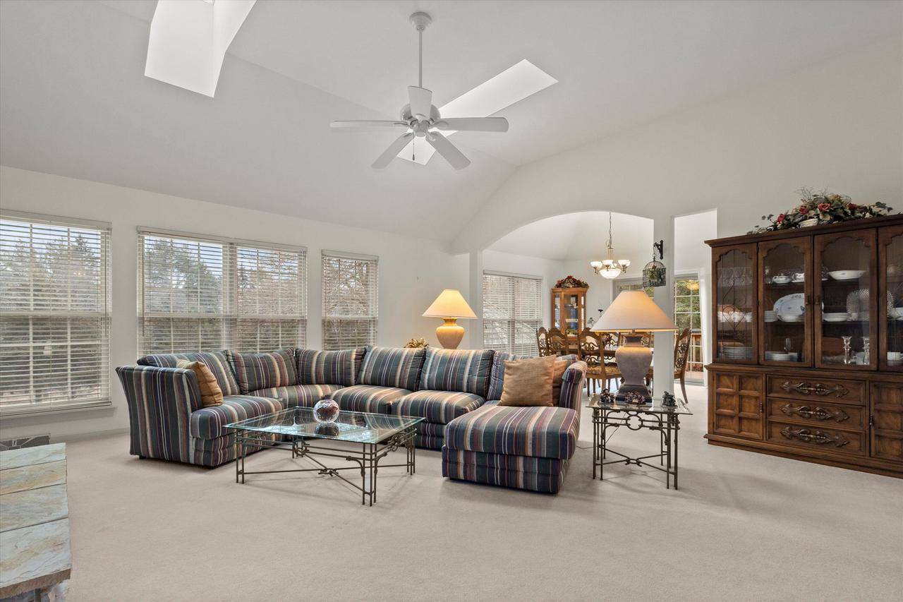 Dousman, WI 53118,S32W32807 Bethania LANE