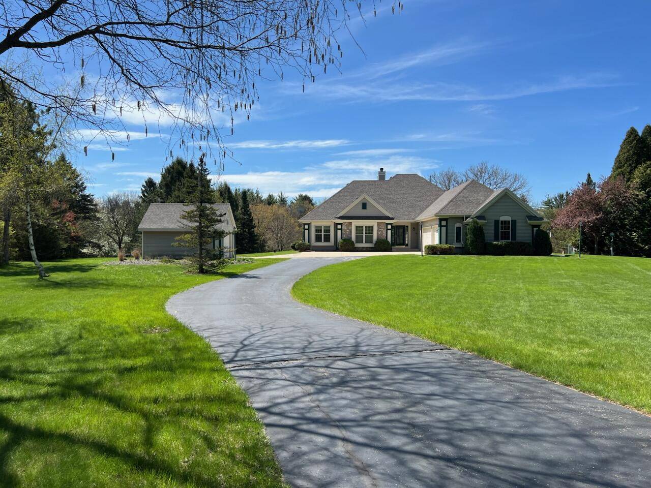 Dousman, WI 53118,S32W32807 Bethania LANE