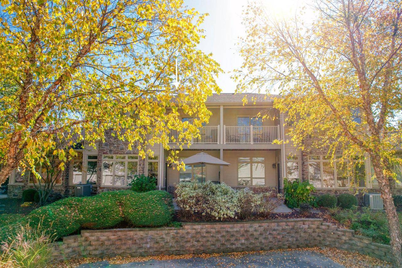 Burlington, WI 53105,30620 Durand AVENUE #16