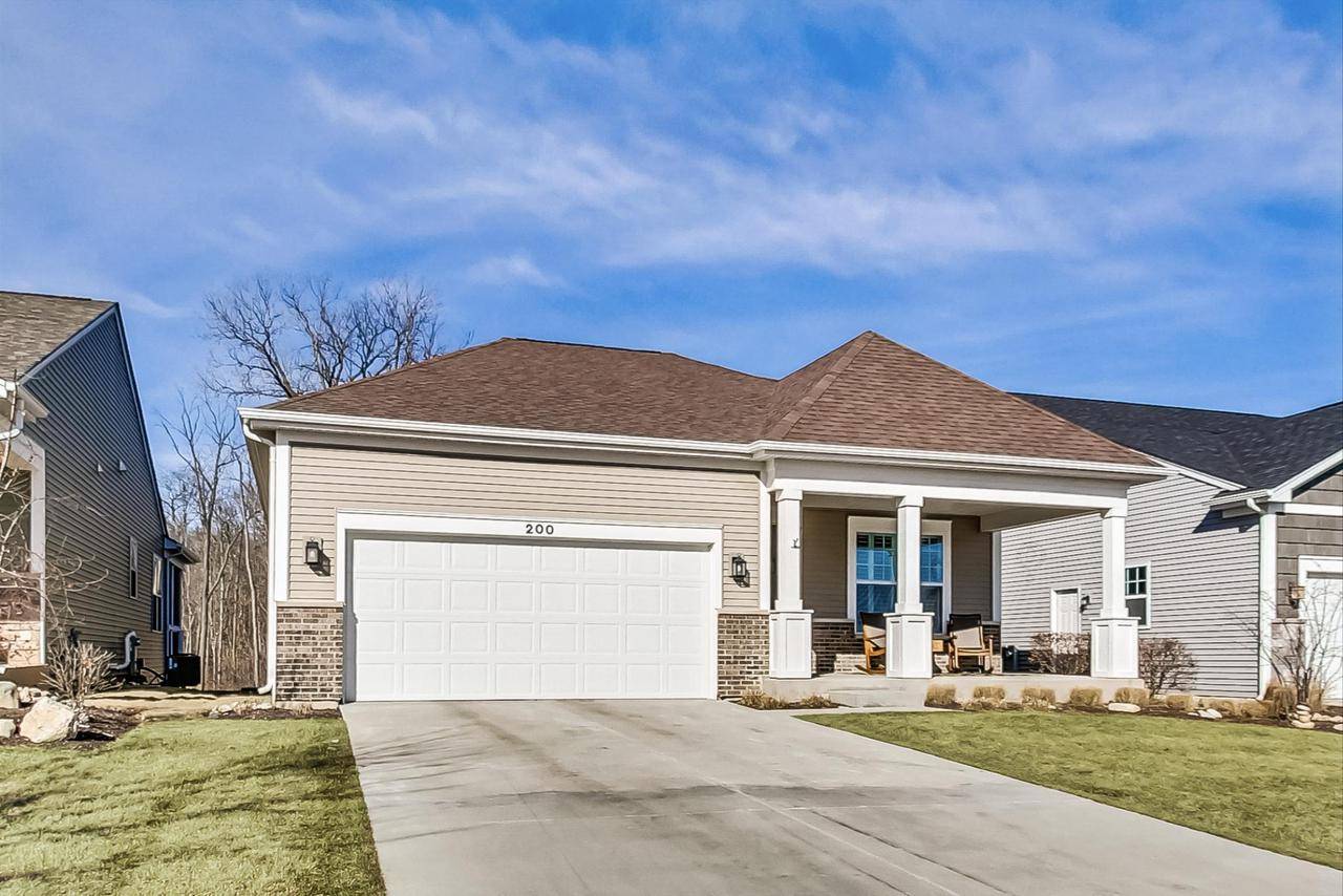 Lake Geneva, WI 53147,200 Cadence CIRCLE
