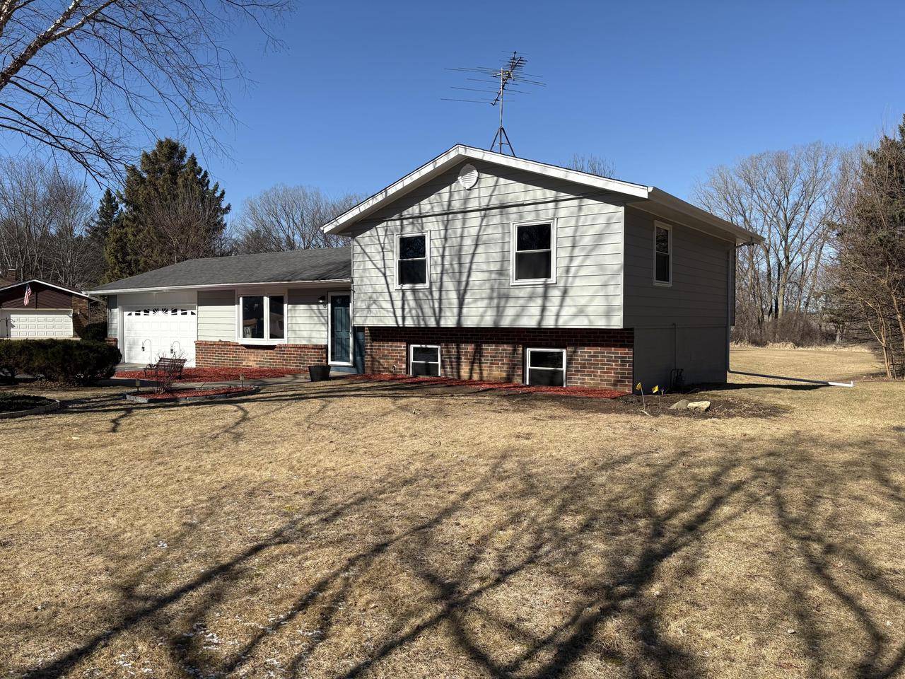 Big Bend, WI 53103,W242S10245 Meadow CIRCLE