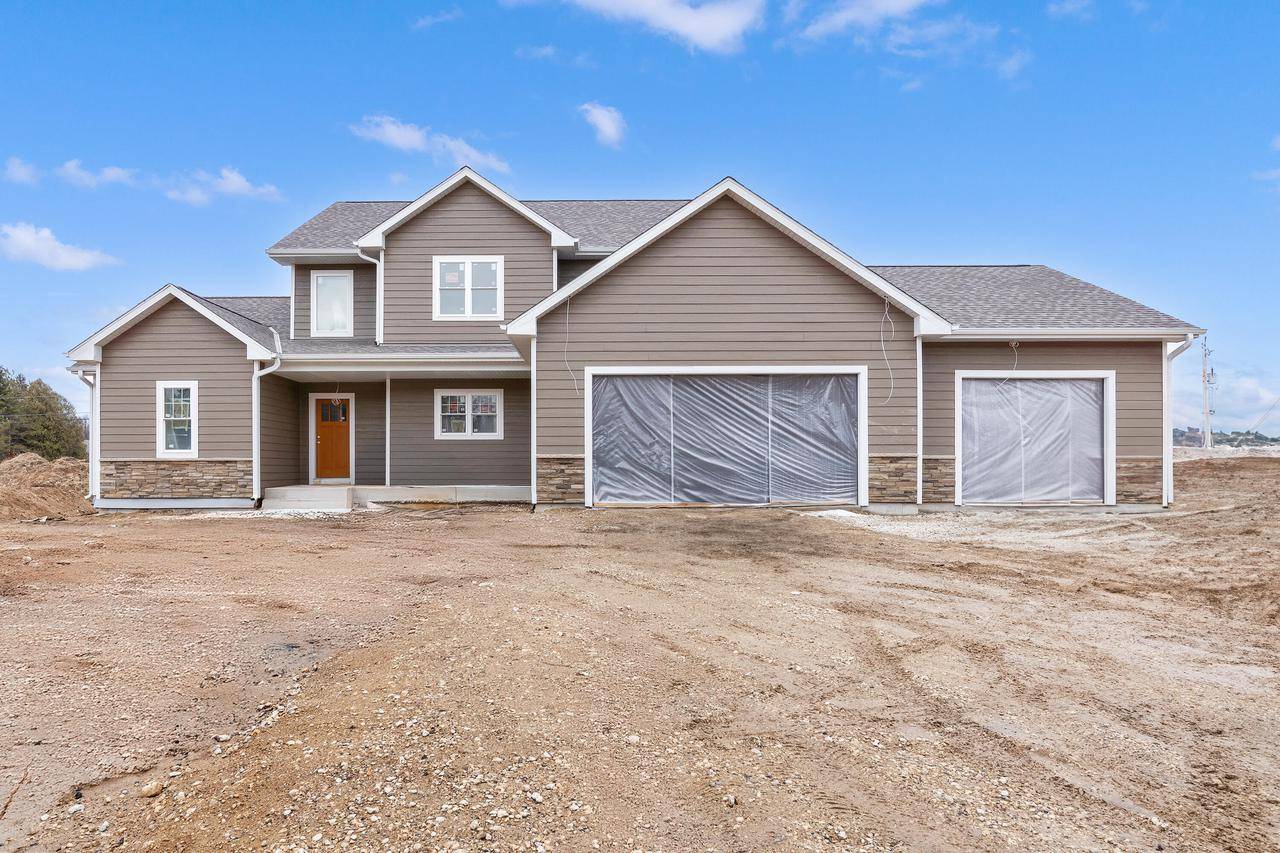 West Bend, WI 53090,7071 N Trenton ROAD