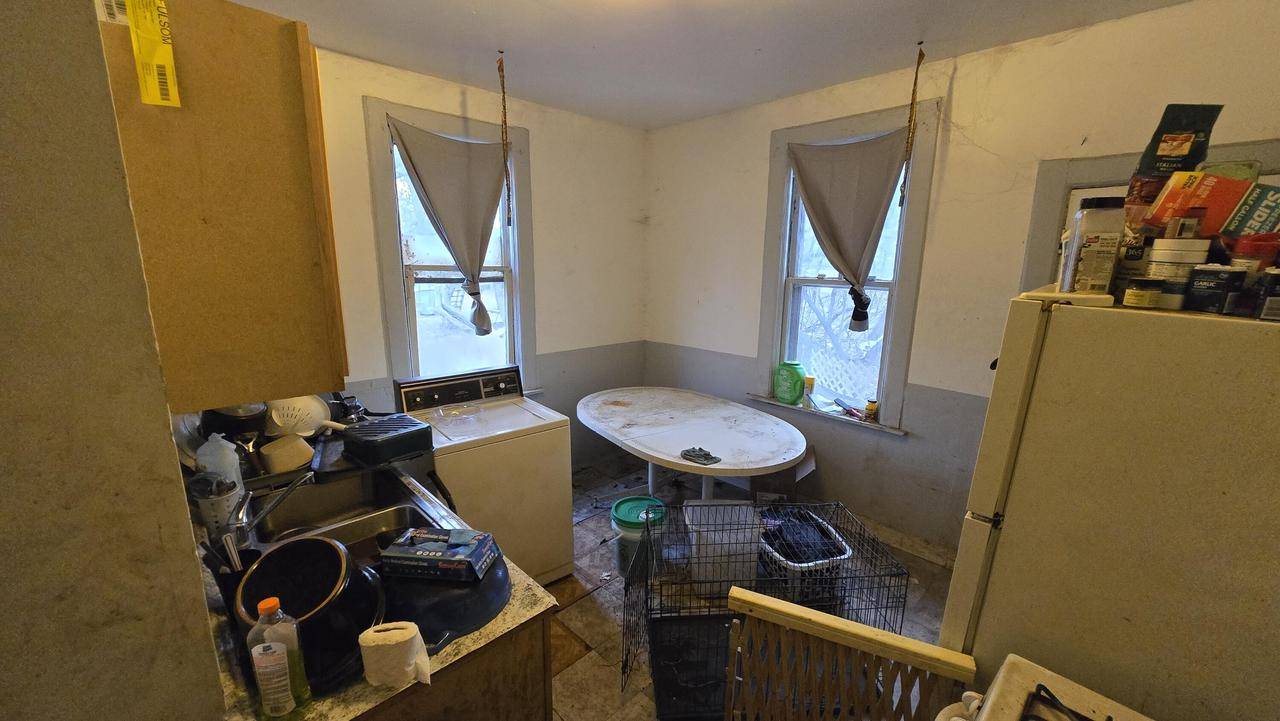 Milwaukee, WI 53206,2749 N 9th STREET