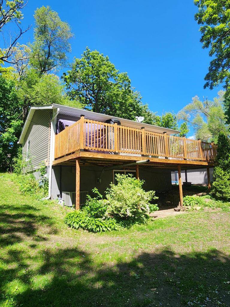 Burlington, WI 53105,32901 Clarence STREET