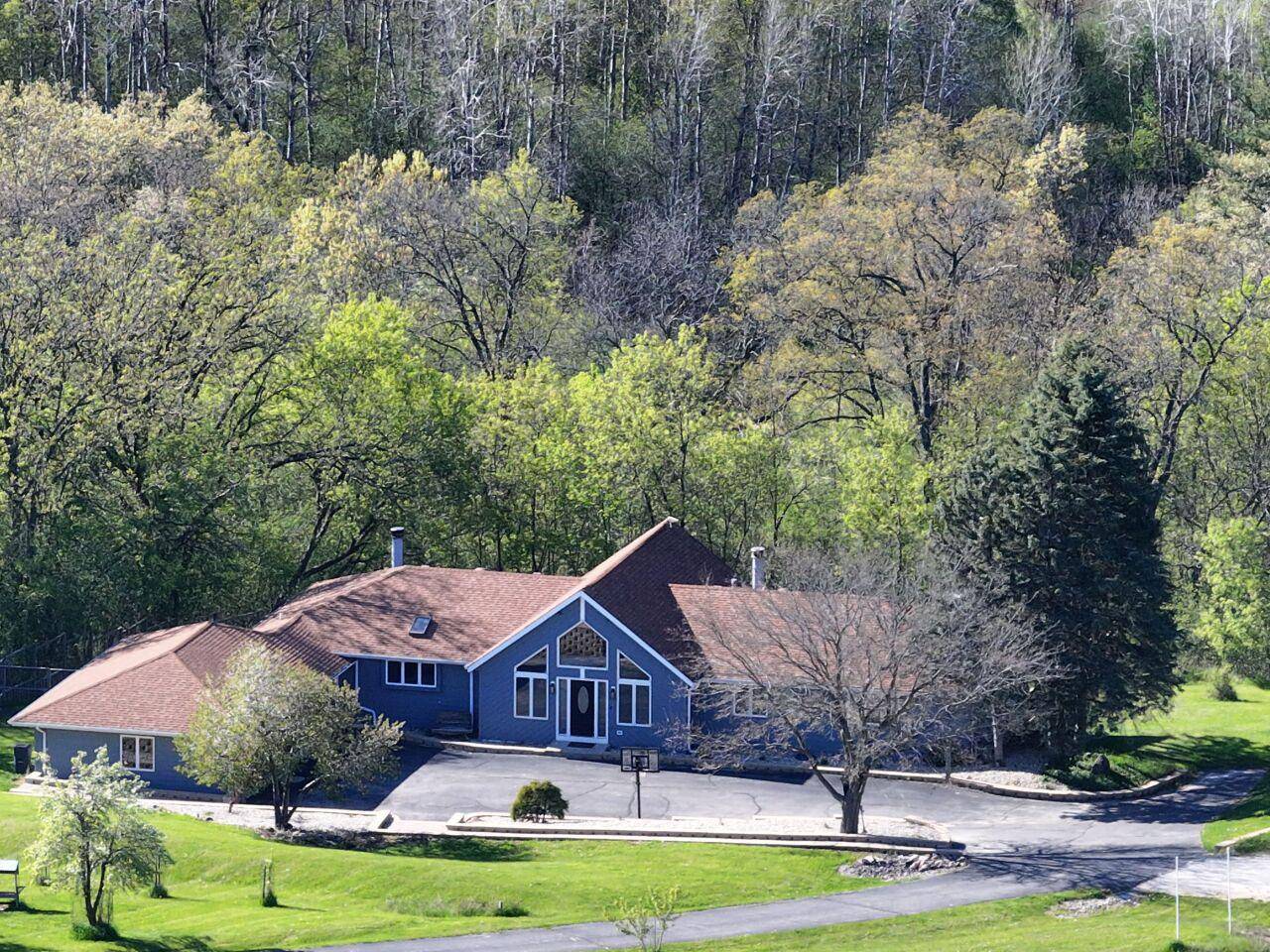 Burlington, WI 53105,W590 Kearney ROAD