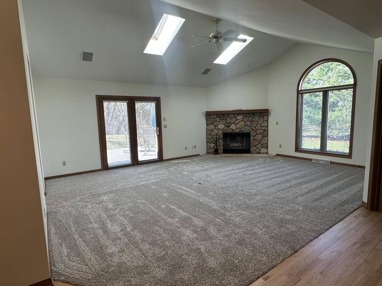 Wales, WI 53183,227 Somerset GLEN #225