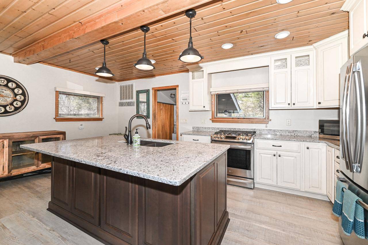 Elkhorn, WI 53121,W5683 Park ROAD