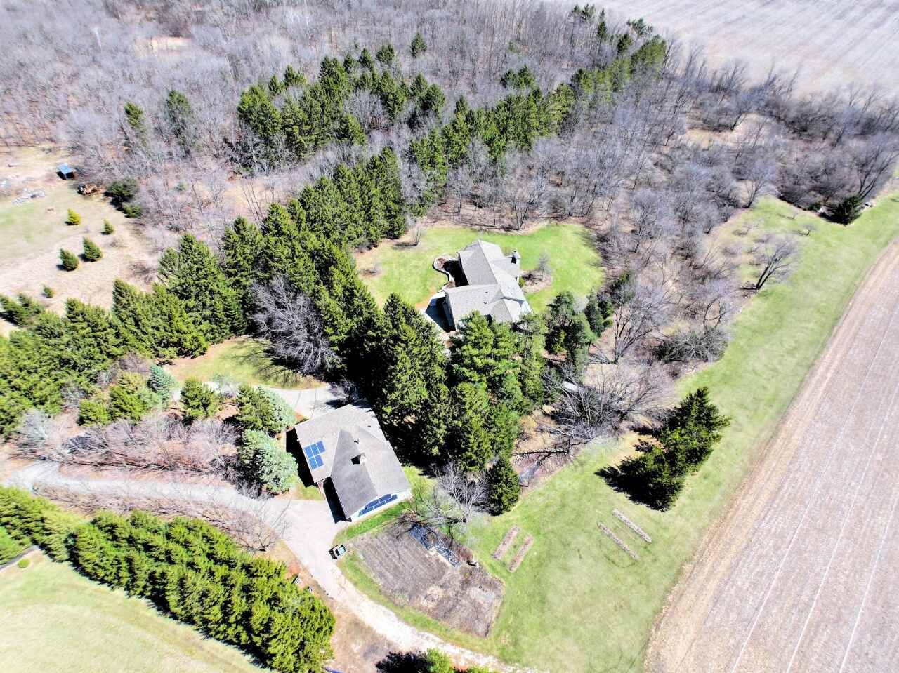 Burlington, WI 53105,N5864 Hargraves ROAD