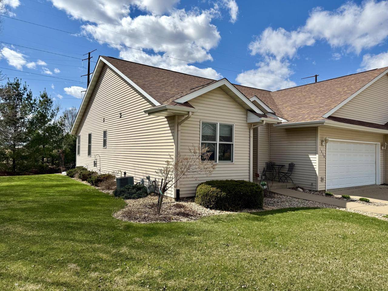 Holmen, WI 54636,1330 Harvest CIRCLE