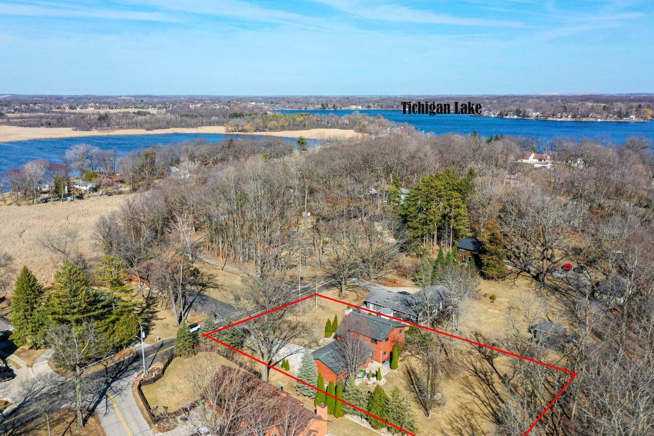 Waterford, WI 53185,29323 Riverview LANE
