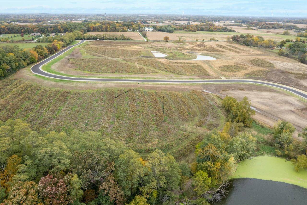 Burlington, WI 53105,1011 BEERE LANE