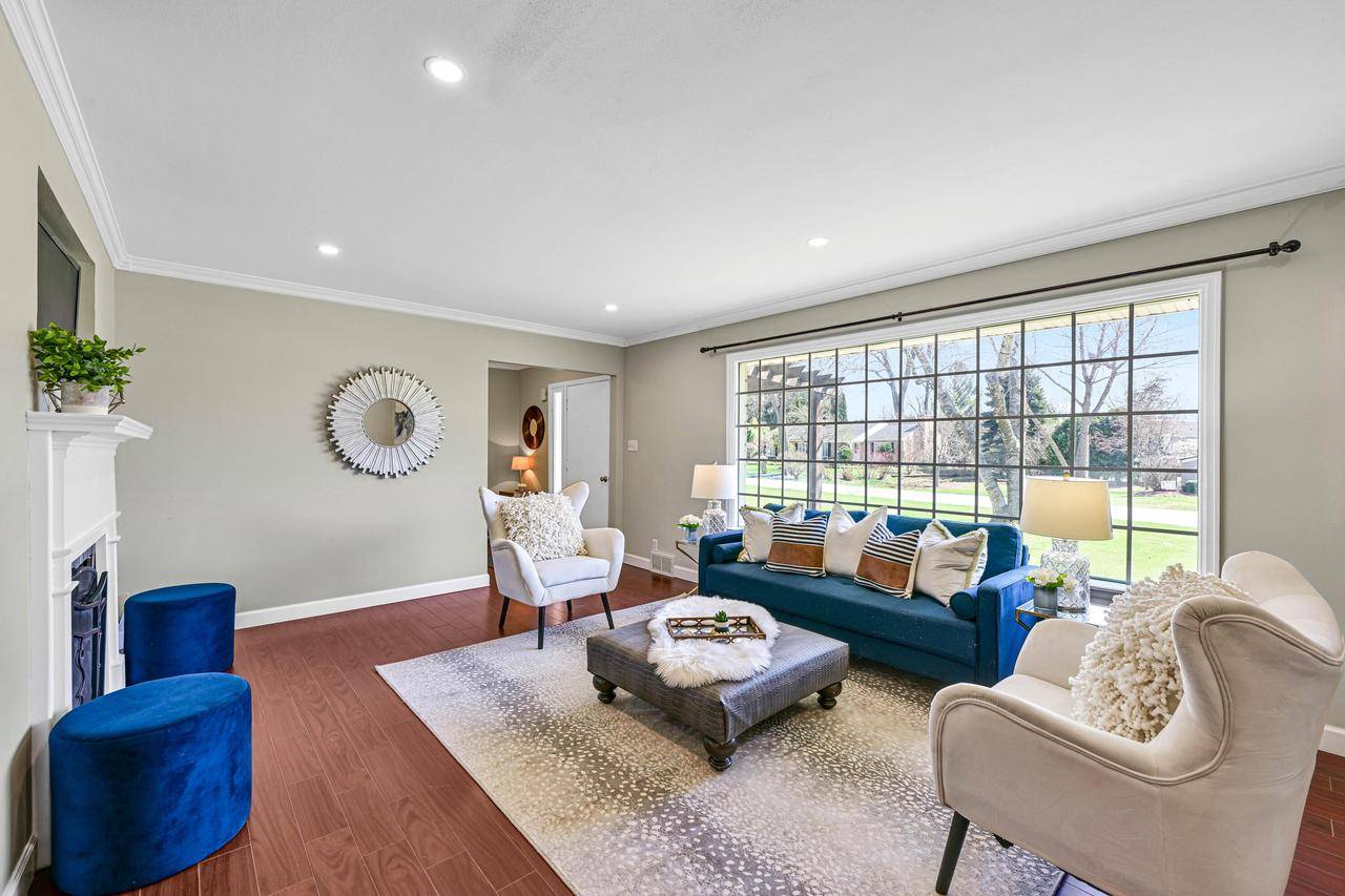 Glendale, WI 53217,830 W Apple Tree ROAD
