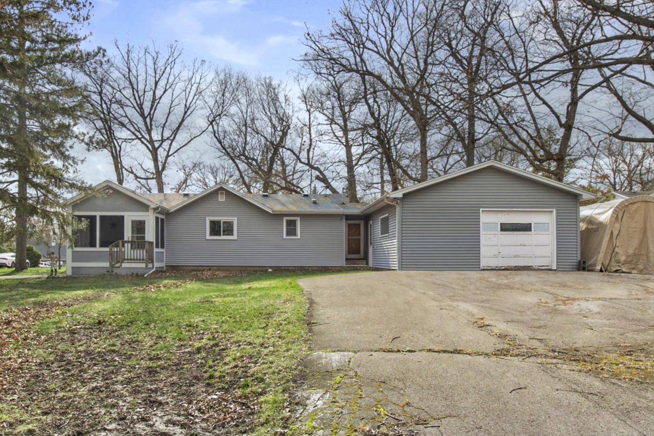 Lake Geneva, WI 53147,W3724 Washington DRIVE