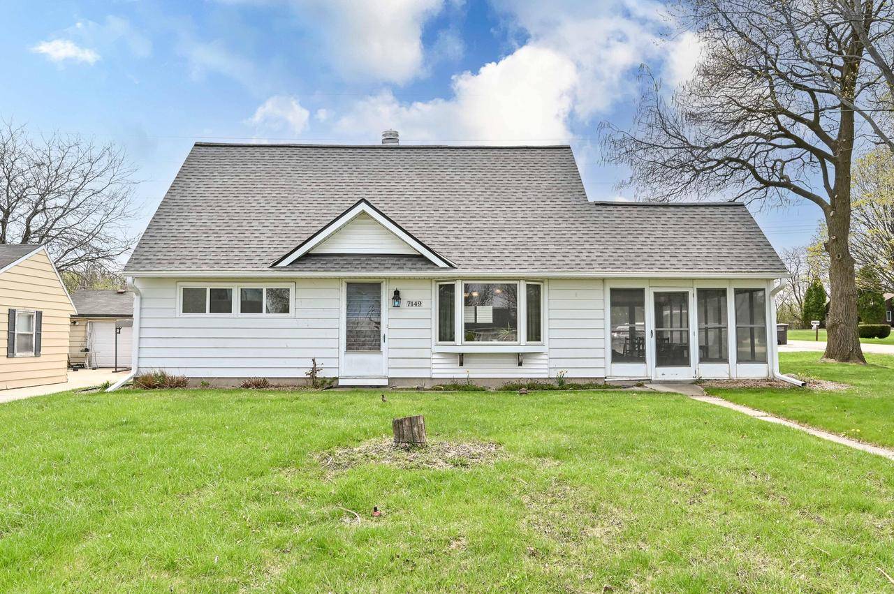 Greenfield, WI 53220,7149 W Allerton AVENUE