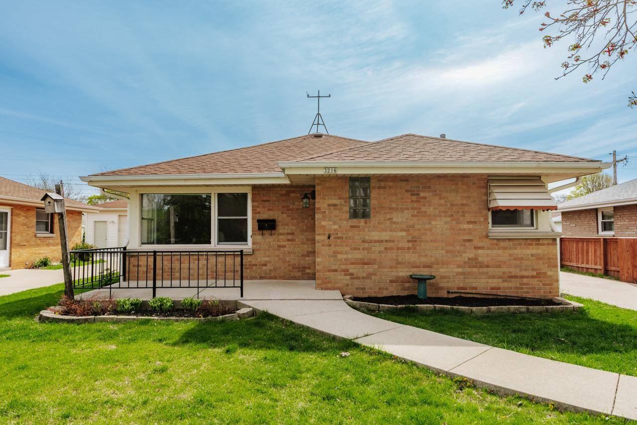 Milwaukee, WI 53219,3216 S 71st STREET