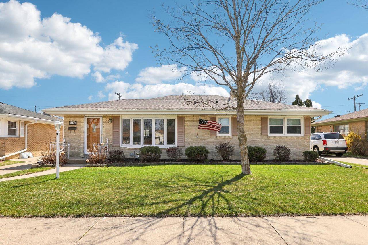 Racine, WI 53402,1101 Sheraton DRIVE