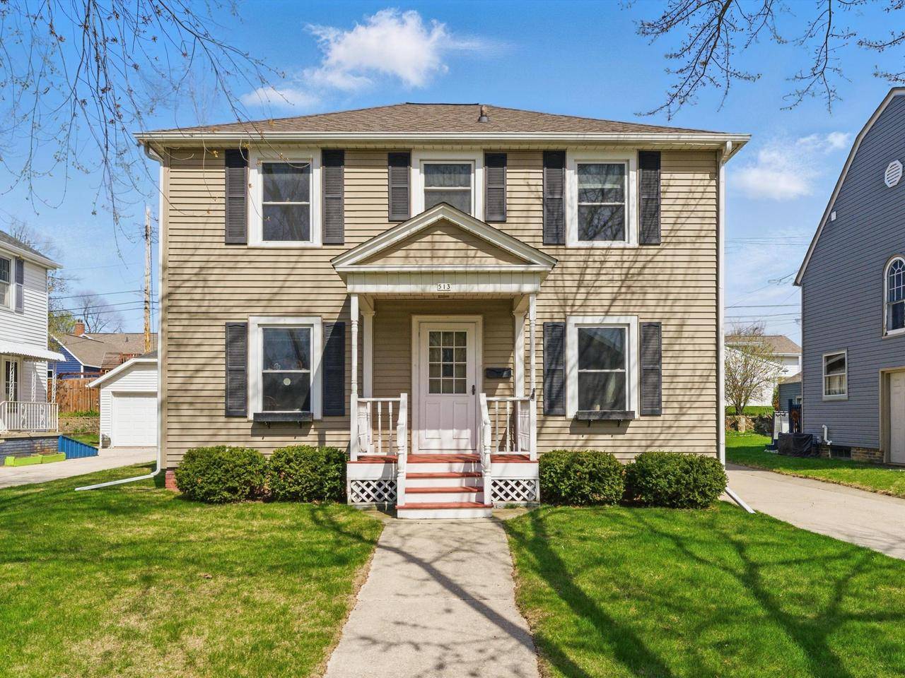 Manitowoc, WI 54220,513 S 27th STREET