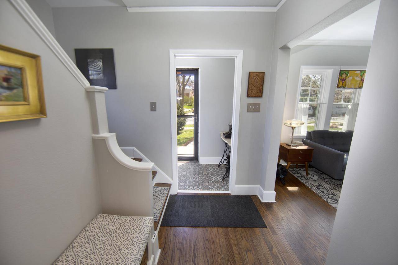 Whitefish Bay, WI 53217,5489 N Danbury ROAD