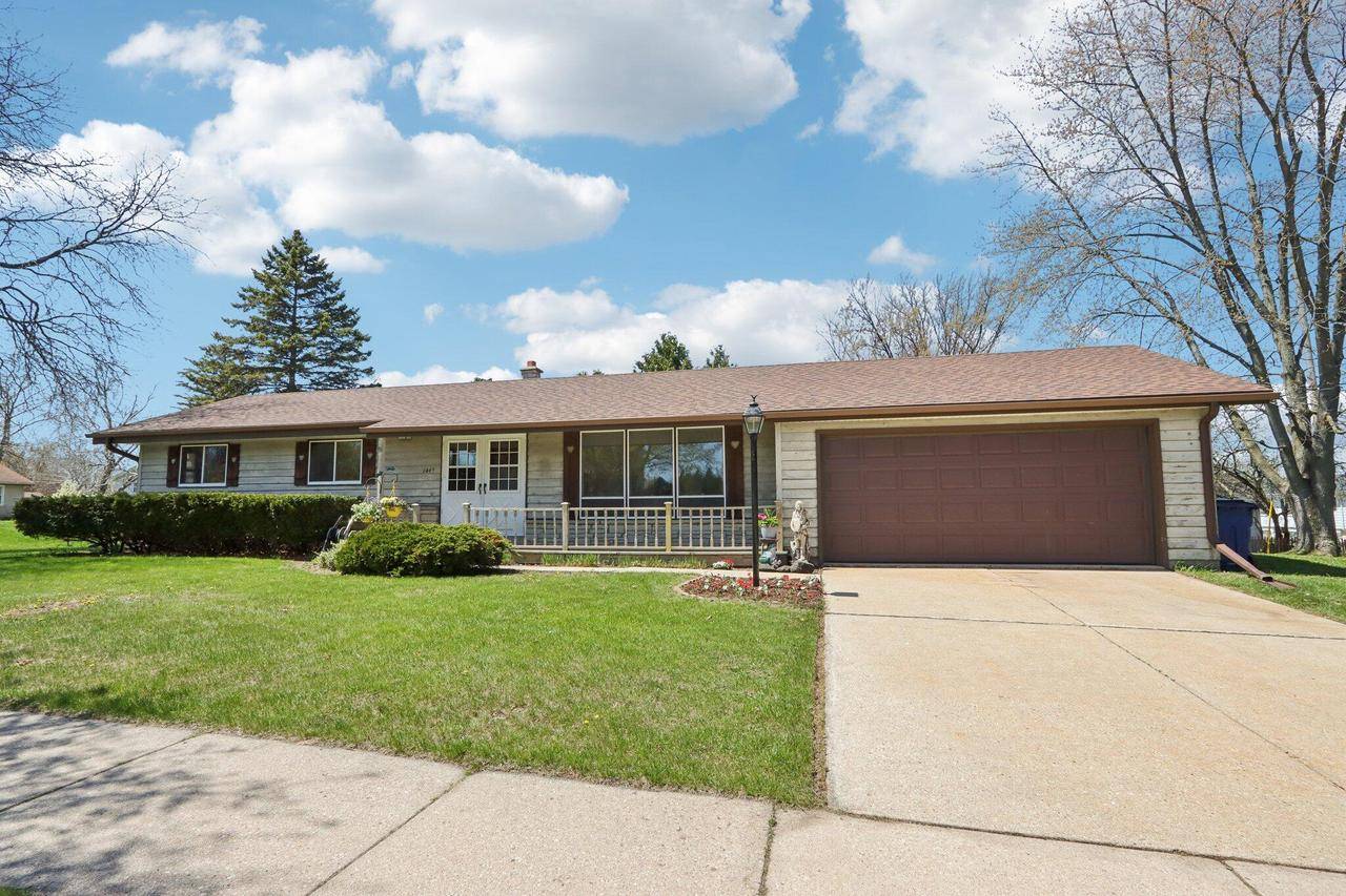 Grafton, WI 53024,1445 17th AVENUE