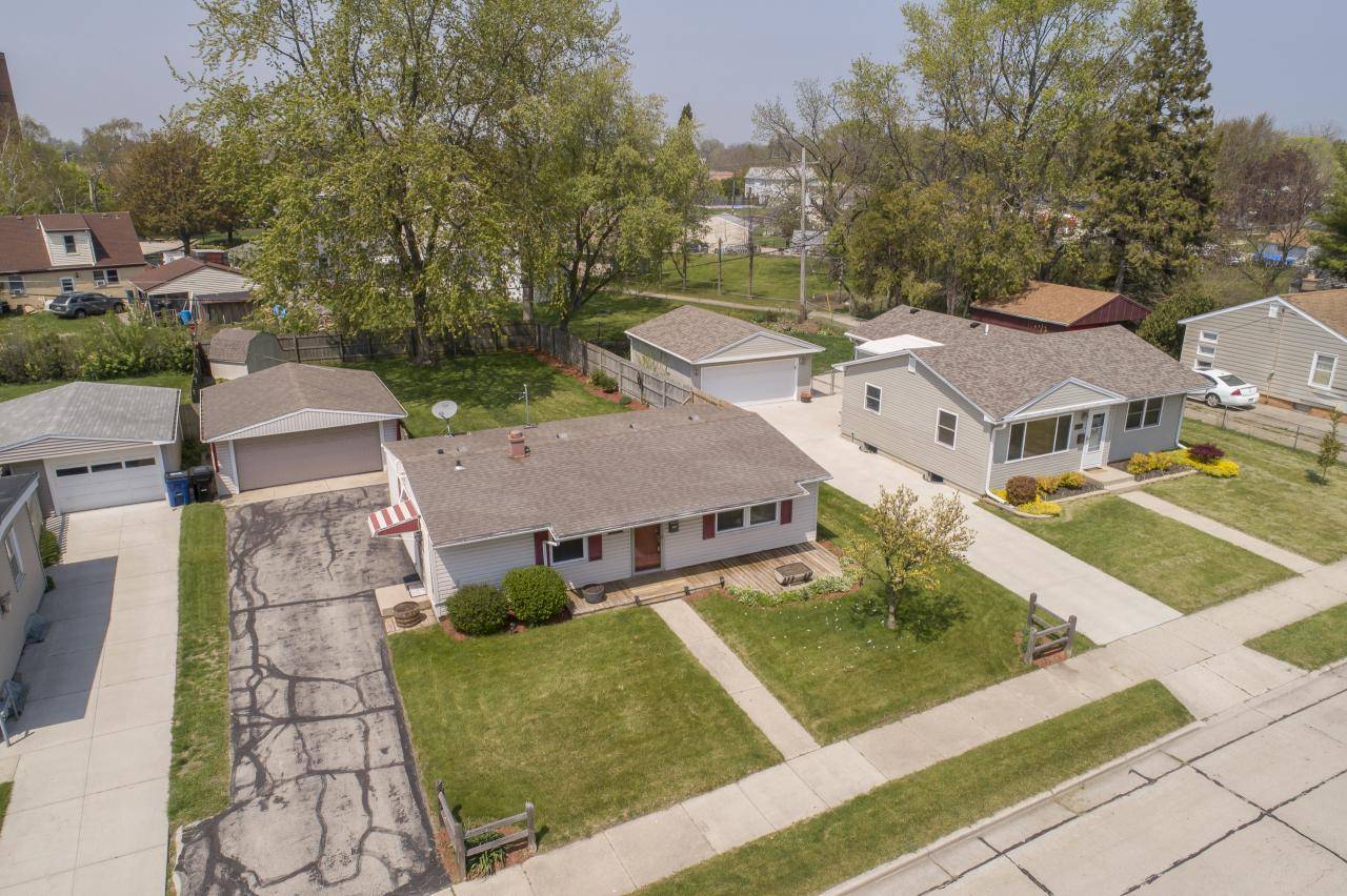 Racine, WI 53403,2608 Pinehurst AVENUE