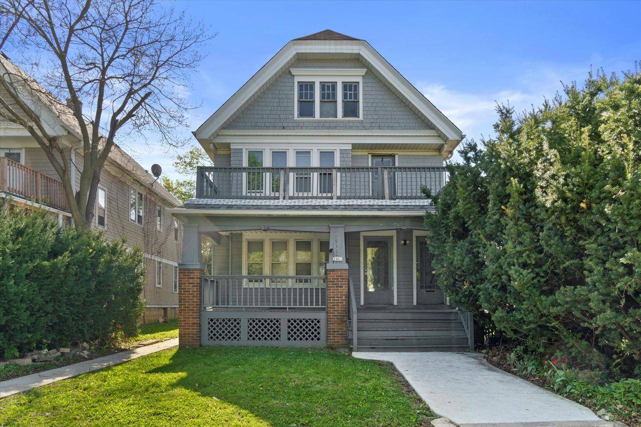 Milwaukee, WI 53210,2461 N 50th STREET #2463