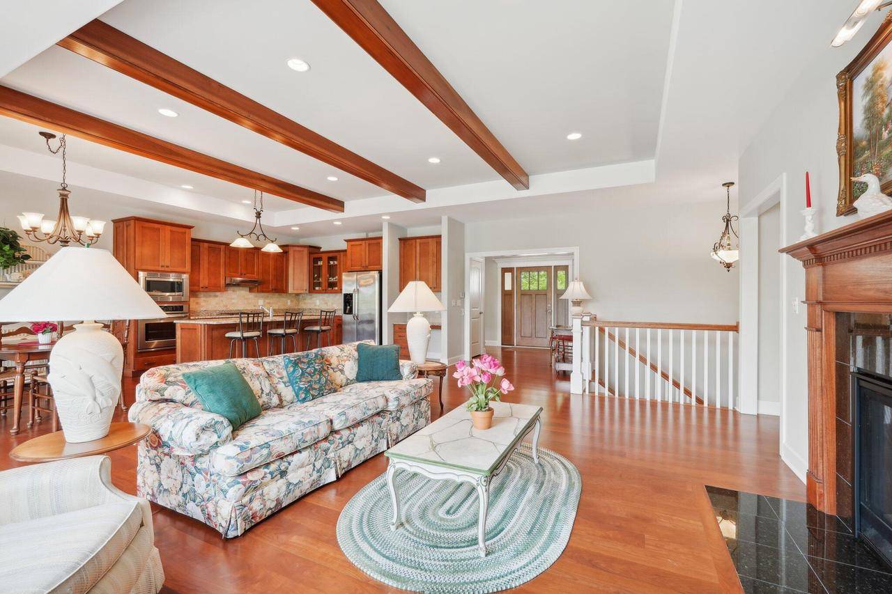 Lake Geneva, WI 53147,2140 Prairie View POINT