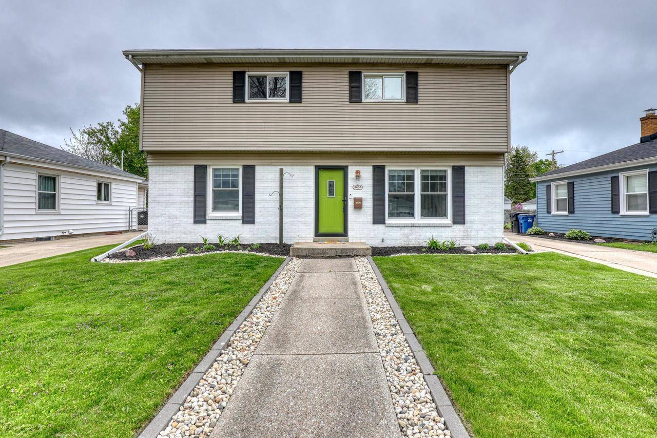 Racine, WI 53402,3437 6th AVENUE