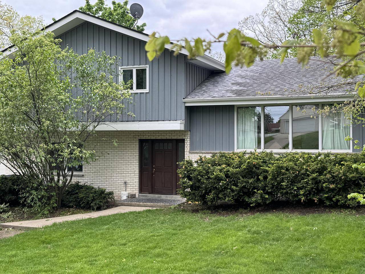Wauwatosa, WI 53226,2455 N 116th STREET