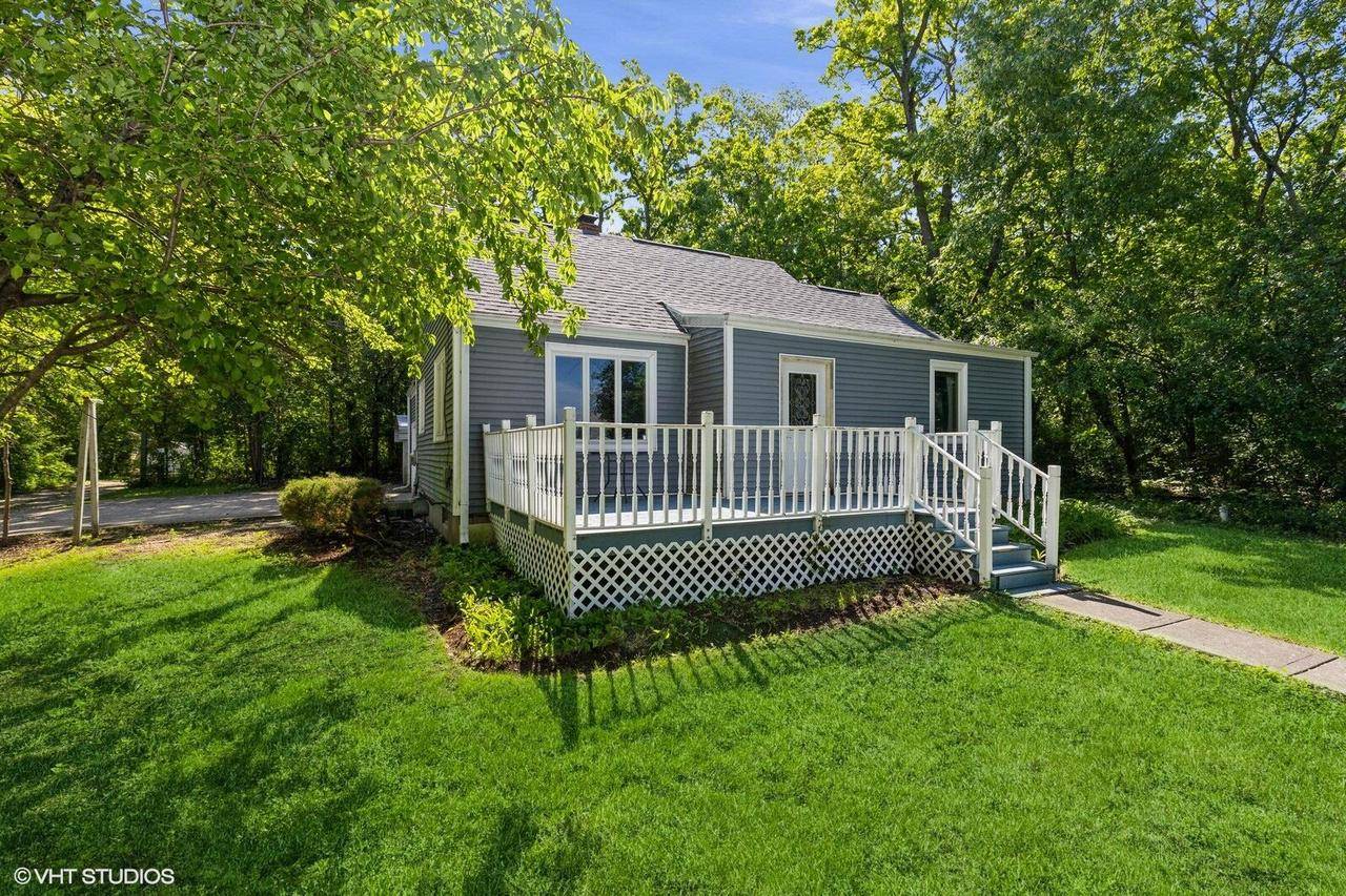 Lake Geneva, WI 53147,3215 West DRIVE