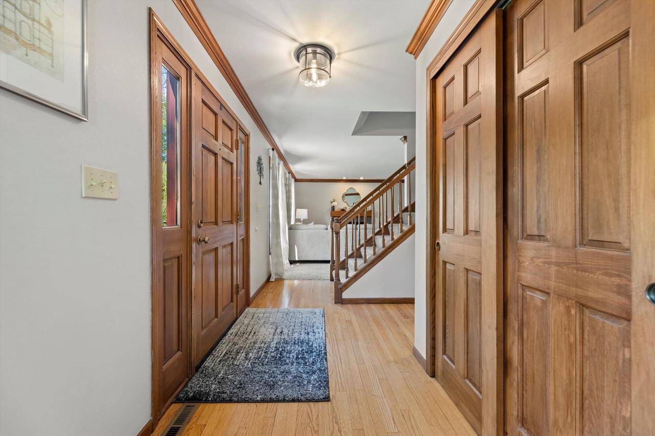 Brookfield, WI 53045,19740 Timberline DRIVE