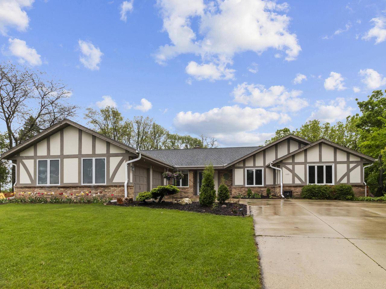 West Bend, WI 53095,1125 Kinross COURT