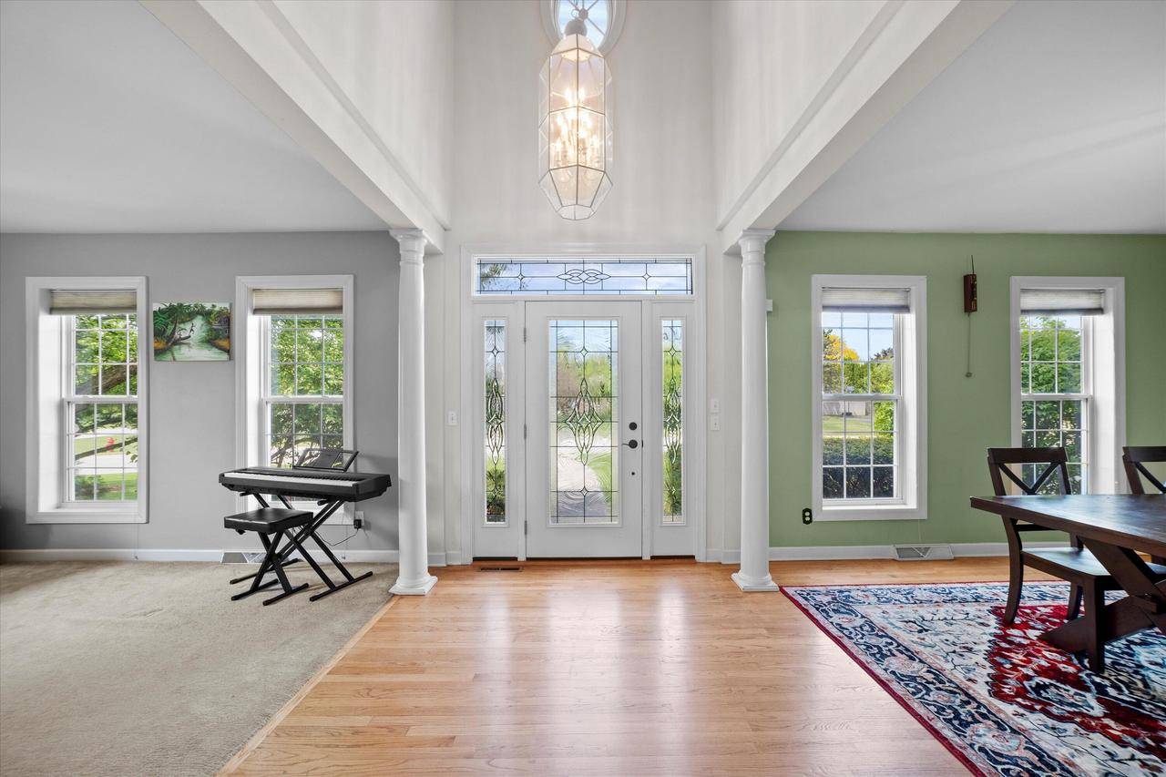 New Berlin, WI 53151,14075 W Redwood DRIVE