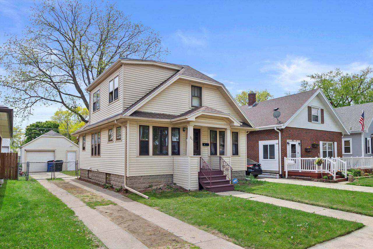 Racine, WI 53402,901 William STREET