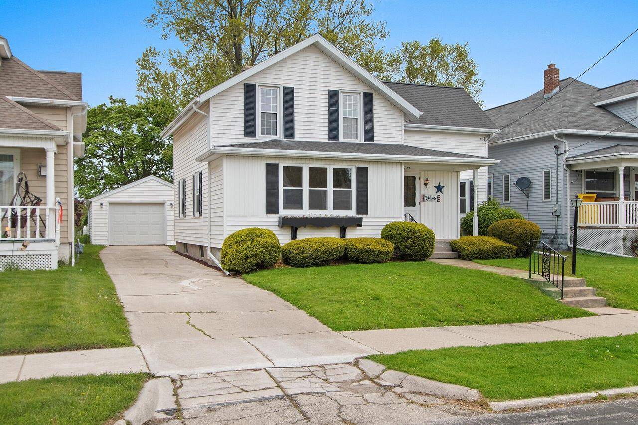 Manitowoc, WI 54220,934 N 10th STREET