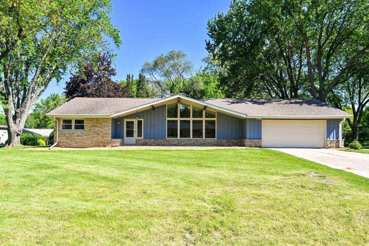 Brookfield, WI 53045,17620 Continental DRIVE