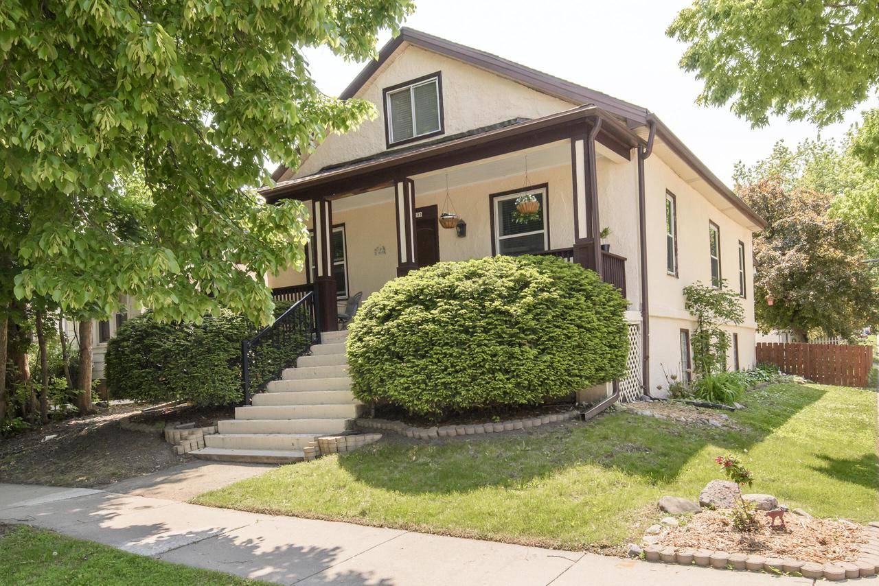 West Allis, WI 53219,2203 S 69th STREET