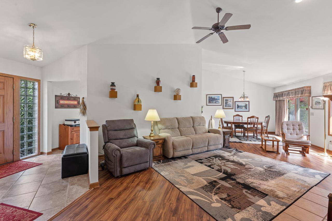 Sussex, WI 53089,W241N7522 N Woodsview DRIVE