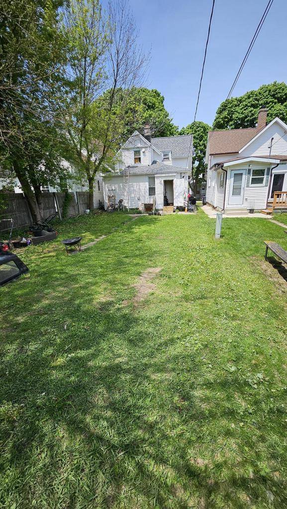 Sheboygan, WI 53081,831 Oakland AVENUE