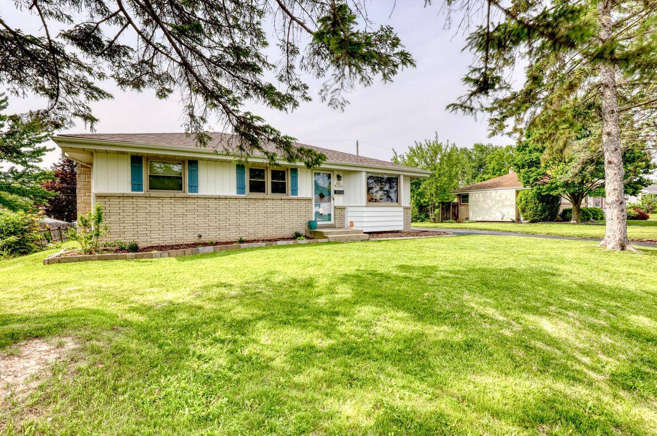 Menomonee Falls, WI 53051,N84W14663 Manchester DRIVE