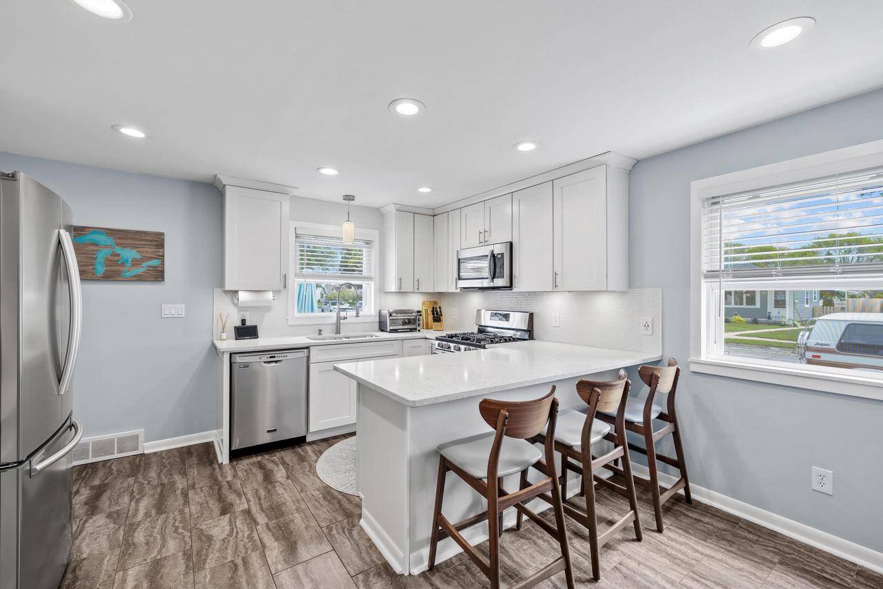 Sheboygan, WI 53081,1304 Mead AVENUE
