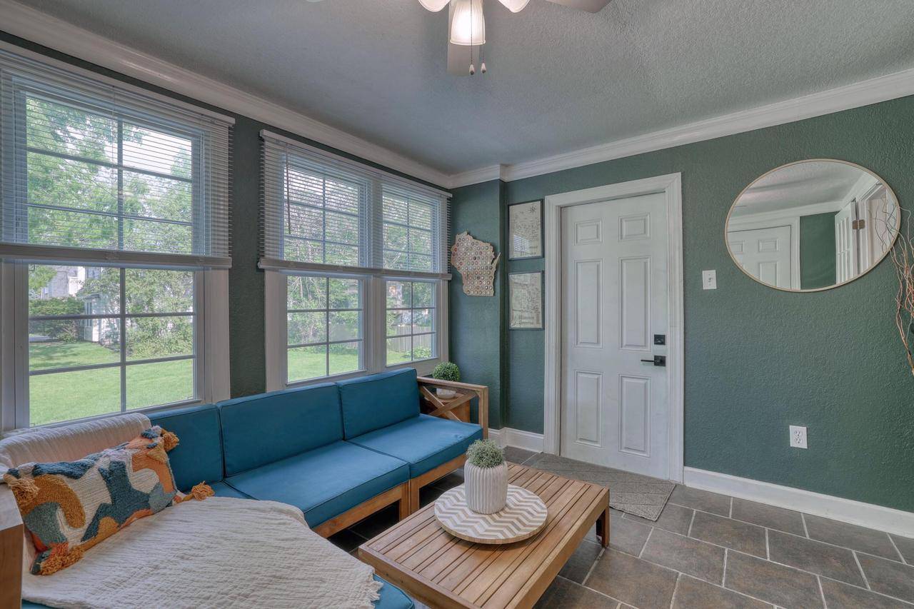 Wauwatosa, WI 53226,656 N 99th STREET