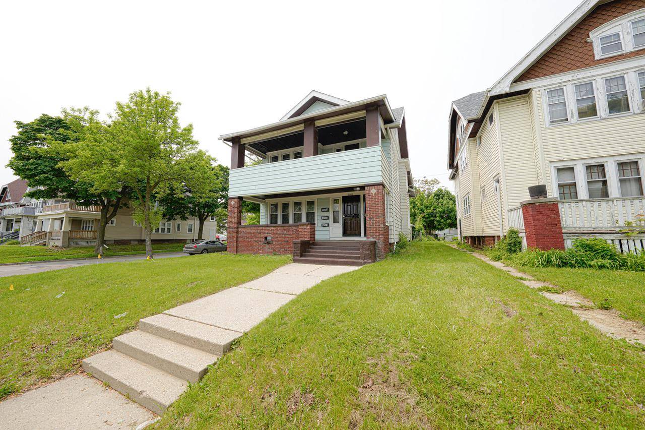 Milwaukee, WI 53210,2901 N 37th STREET #2903