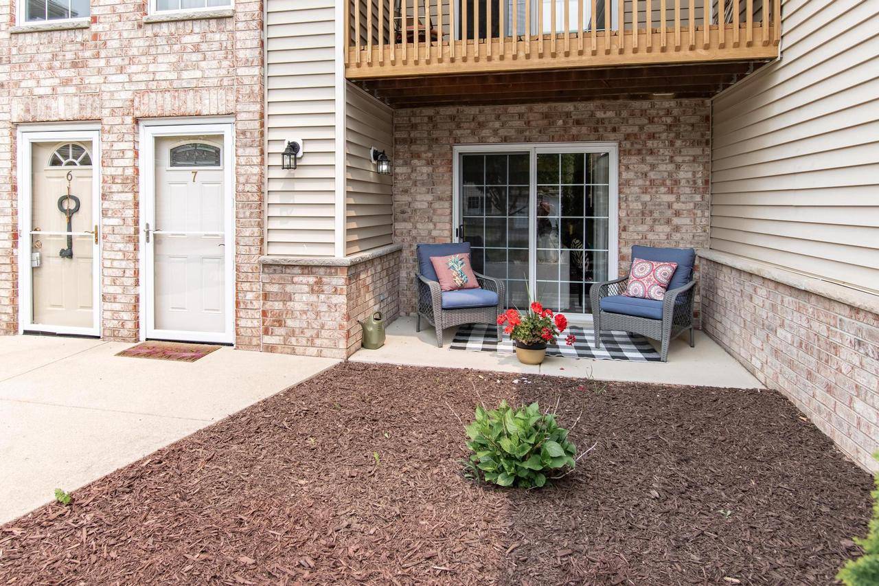 Mount Pleasant, WI 53406,3016 Meyer COURT #7